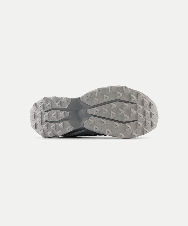 Tenis New Balance Para Hombre Gris